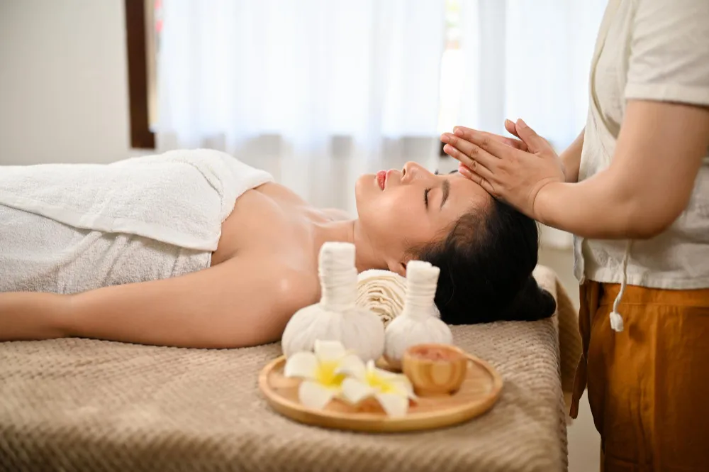 Massage Anti-Age au Visage Thai - photo 1